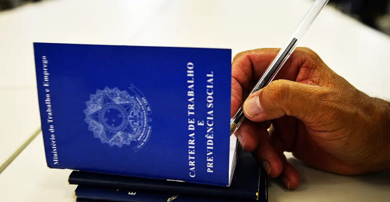 carteira_de_trabalho.jpg