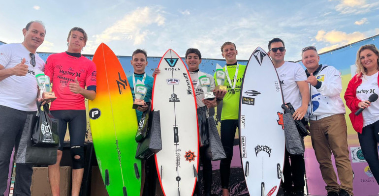 premiacao_surf._creditos_cabral_3.jpg