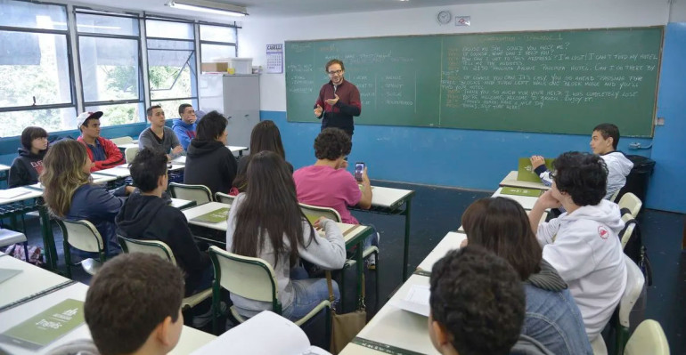 escola.jpg