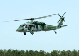 helicoptero_uh-60_black_hawk_01.jpg